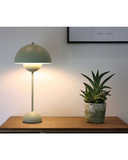 Lampka stołowa retro | Styl Verner Panton